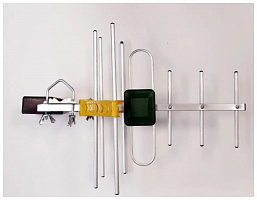 Антенна наружная Вектор AR-512 12дБ активная